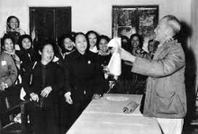 “...Chỉ có hai hạng người không mắc khuyết điểm”