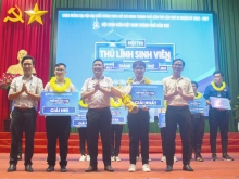 Sinh viên Lâm Hoàng Tiến, Trường Ðại học Y Dược Cần Thơ, đạt giải Nhất hội thi “Thủ lĩnh sinh viên”