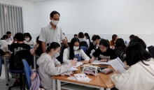 Noi gương Bác, dạy và học tốt hơn