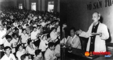 "Đạo đức cách mạng không phải trên trời sa xuống”