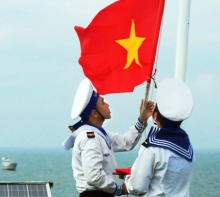 Vang vọng lời thề danh dự