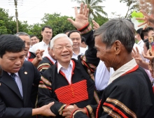 Con người, văn hóa - nguồn lực “gốc” để phát triển đất nước theo tinh thần Đại hội XIII