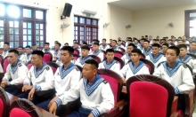 Đoàn TP. Cần Thơ thăm hỏi, tặng quà gần 200 chiến sĩ quê ở TP. Cần Thơ đang làm nhiệm vụ tại Vùng 5 Hải quân