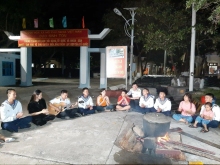 Thiêng liêng Trường Sa! Bài 3: Thắm tình hải đảo - hậu phương