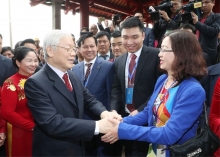 Khơi dậy mạnh mẽ tinh thần yêu nước, ý chí tự cường dân tộc để phát triển đất nước