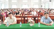 Trung tâm Chính trị Bình Thủy phối hợp bồi dưỡng, tập huấn lý luận chính trị hè