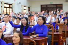 Biểu quyết thông qua Nghị quyết và bế mạc Đại hội đại biểu Đảng bộ TP Cần Thơ lần thứ I, nhiệm kỳ 2025-2030
