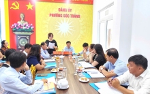 Đoàn khảo sát thực trạng công tác bảo vệ, chăm sóc sức khoả Nhân dân thành phố Cần Thơ làm việc với phường Sóc Trăng