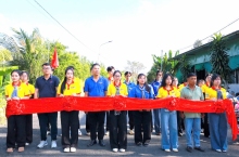 Ra mắt “Đường cờ Tổ quốc” trong Tết Quân Dân