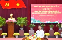 Họp mặt cán bộ lãnh đạo thành phố qua các thời kỳ mừng Đảng, mừng Xuân Bính Ngọ năm 2026