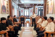 Lãnh đạo Thành ủy đến thăm và chúc mừng đồng bào Công giáo, Tin lành nhân Lễ Phục sinh