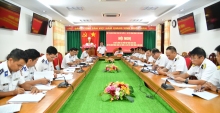 Tăng cường công tác phối hợp giữa Bộ Tư lệnh Vùng Cảnh sát biển 4 và Bộ Tư lệnh Vùng 5 Hải quân