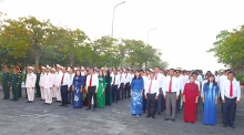 Lãnh đạo thành phố viếng Nghĩa trang Liệt sĩ Hậu Giang