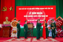 Bộ đội Biên phòng Thành phố Cần Thơ đón nhận Huân chương Chiến công hạng Nhì