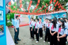 Bảo vệ nền tảng tư tưởng của Đảng trong các trường phổ thông hiện nay