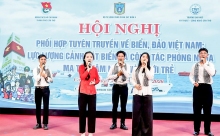 Nâng cao “sức đề kháng” số cho thanh niên trước thông tin xấu, độc