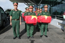 Cần Thơ: Bàn giao 1.019 mẫu sinh phẩm hài cốt liệt sĩ để giám định ADN