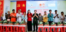 “Gian hàng 0 đồng” mừng lễ Sen Dolta của đồng bào Khmer