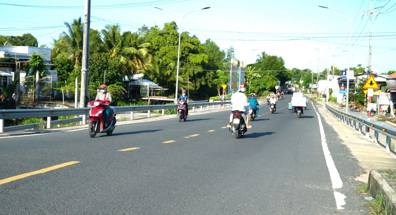 Đảng bộ, chính quyền, nhân dân xã Thới Thạnh đang nỗ lực nâng chất các tiêu chí, phấn đấu trở thành xã nông thôn mới nâng cao, nông thôn mới kiểu mẫu.