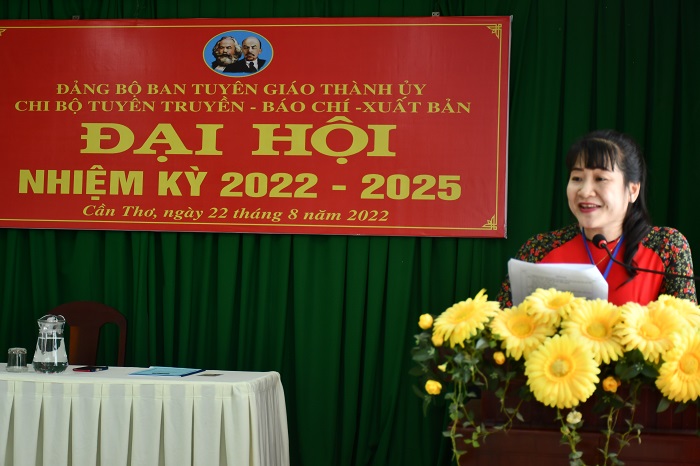 23 8 dao