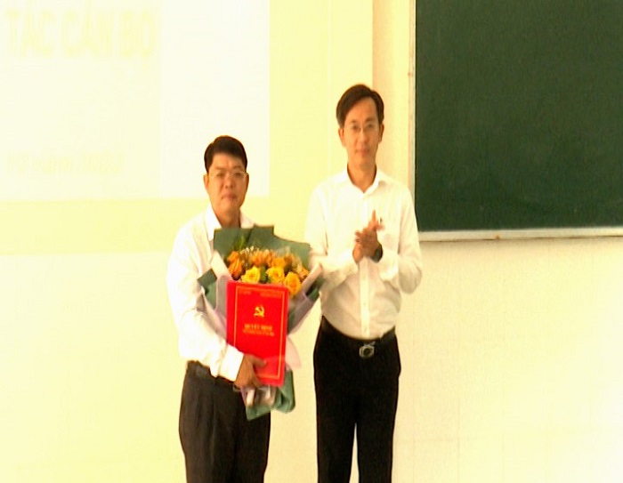 28 10 om