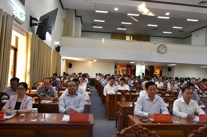 12 12 daibieu