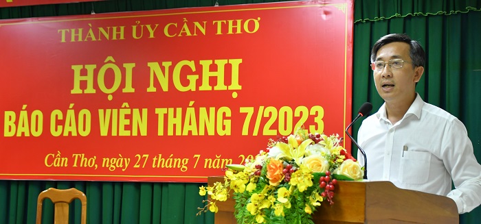 0728 7 3