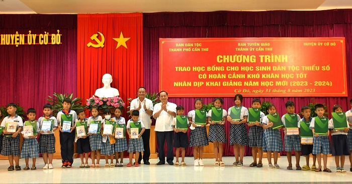 3 9 trung