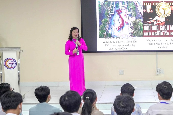 10 4 phuong