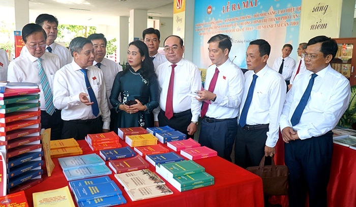 ĐẢNG BỘ CÁC CƠ QUAN ĐẢNG TP CẦN THƠ: Góp phần xây dựng TP Cần Thơ phát triển văn minh, hiện đại