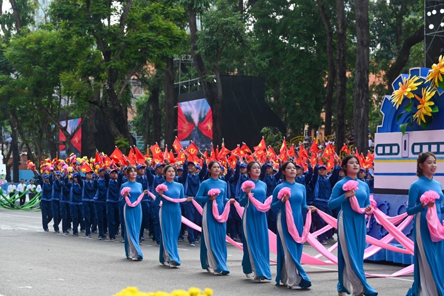 “Mềm hóa” ý thức chính trị quần chúng - thủ đoạn thâm hiểm của các thế lực thù địch - Bài 2: Giải pháp phòng, chống thủ đoạn nham hiểm hàng đầu (Tiếp theo và hết)