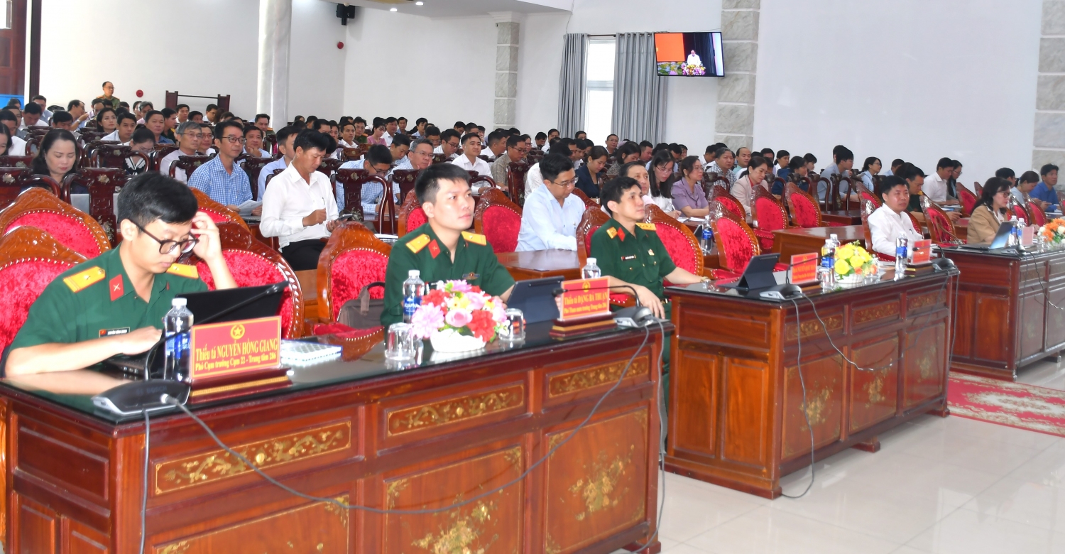 25 12 daibieudutaphuan