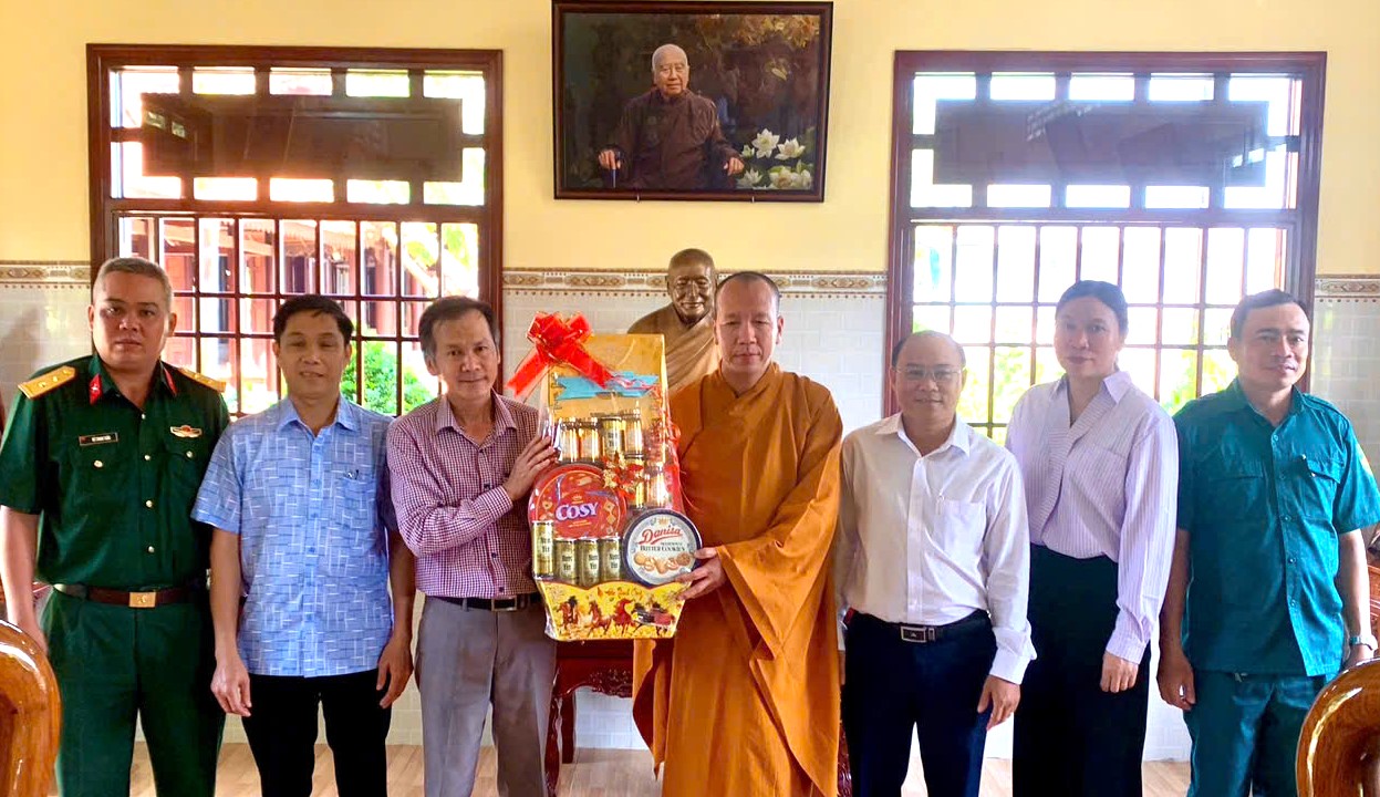 12 2 trunghungchuctet