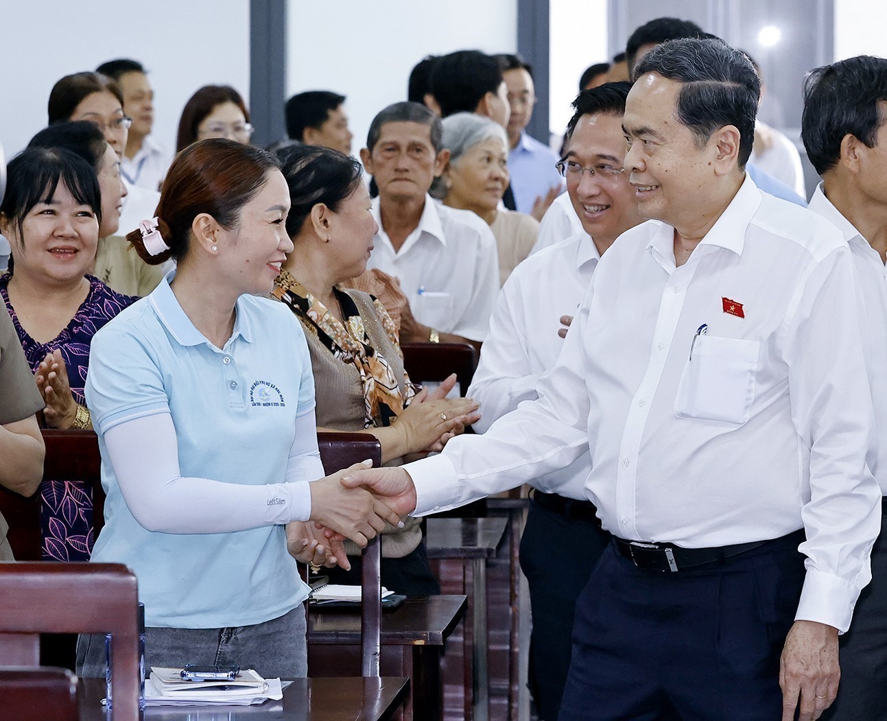 4 10 anh1